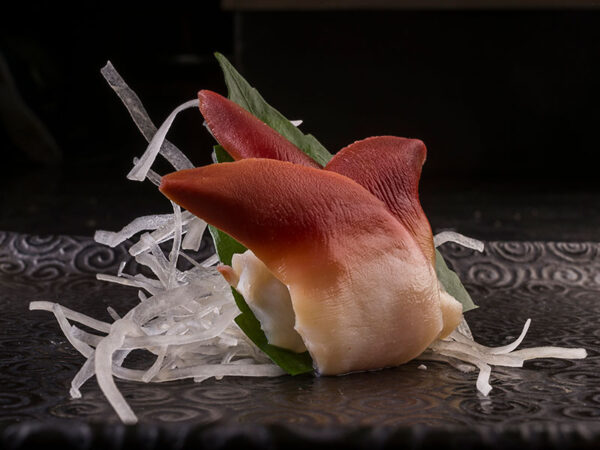 hokkigai-sashimi